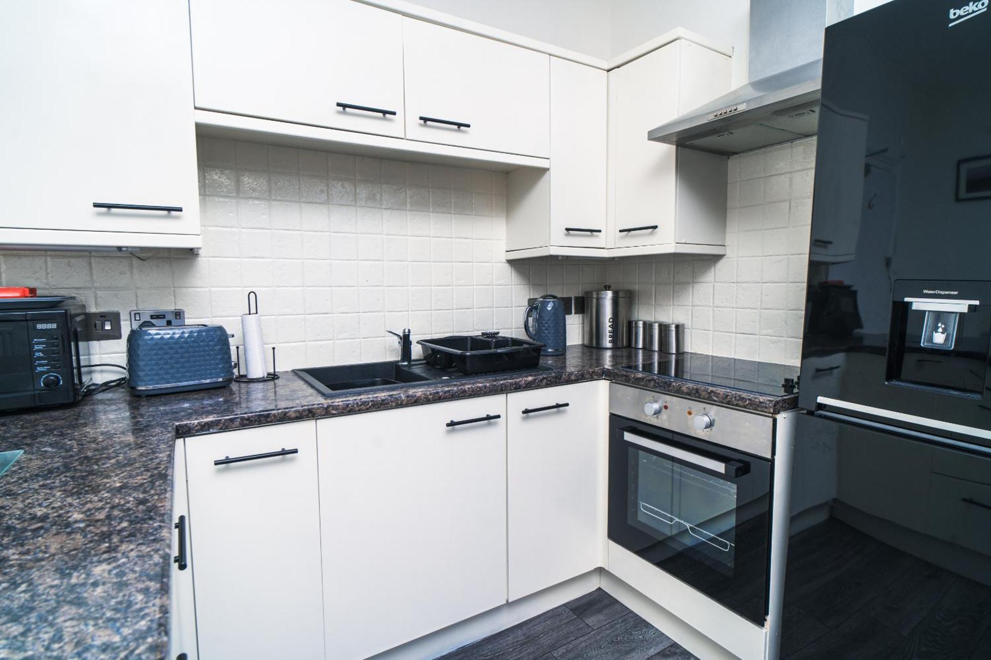 Beachmount Holiday Apartments Colwyn Bay Kültér fotó