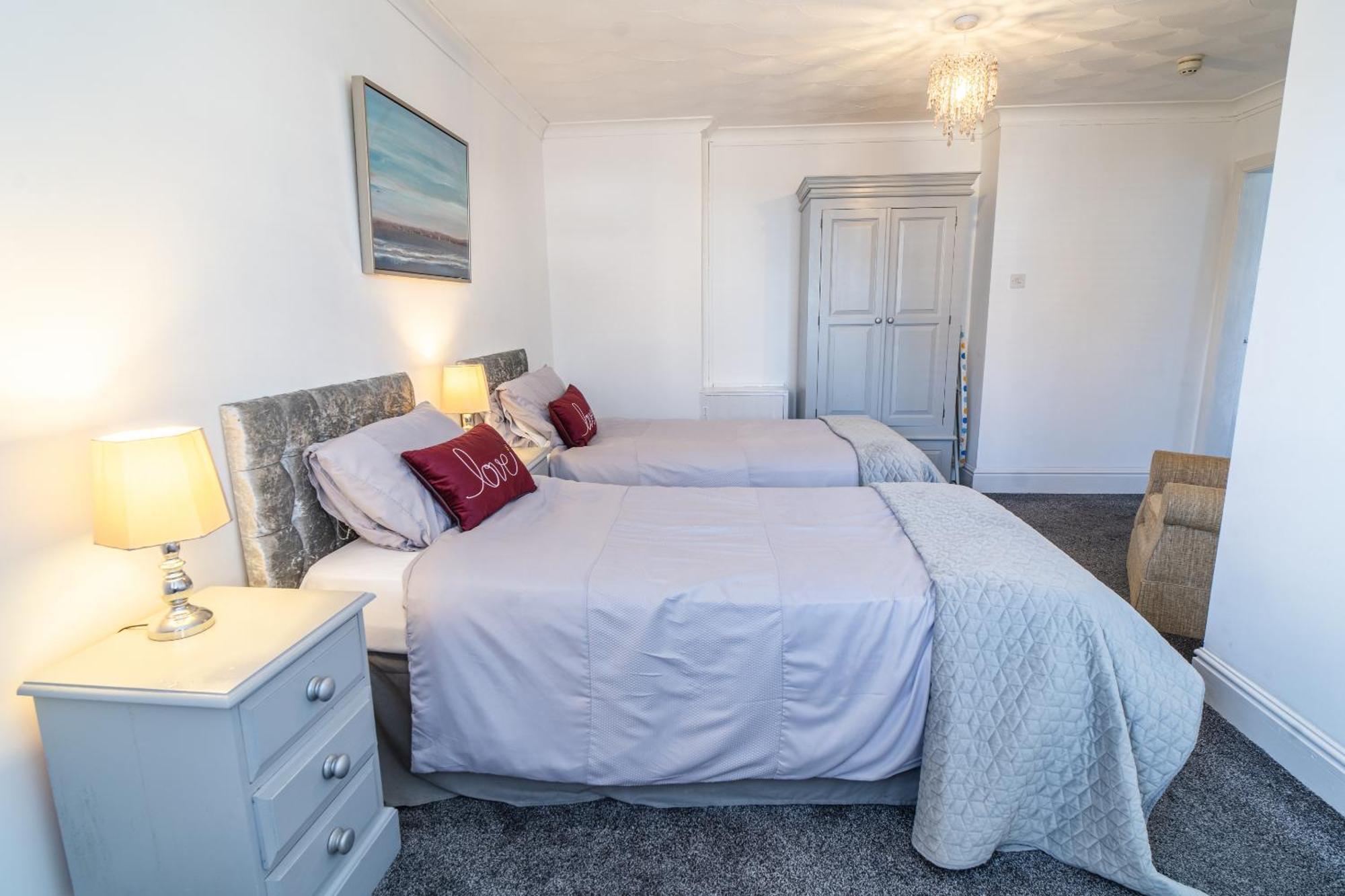 Beachmount Holiday Apartments Colwyn Bay Kültér fotó