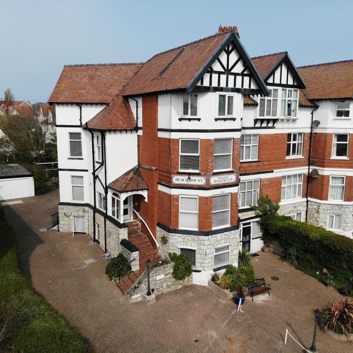 Beachmount Holiday Apartments Colwyn Bay Kültér fotó